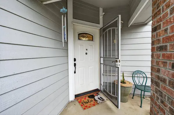 5530 Coral Creek WAY, Elk Grove, CA 95758