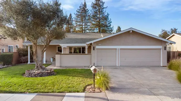 4997 Fern PL, Rohnert Park, CA 94928