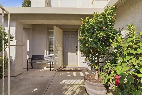 8283 Glencannon WAY, Elk Grove, CA 95624