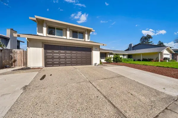 8908 Liscarney WAY, Sacramento, CA 95828