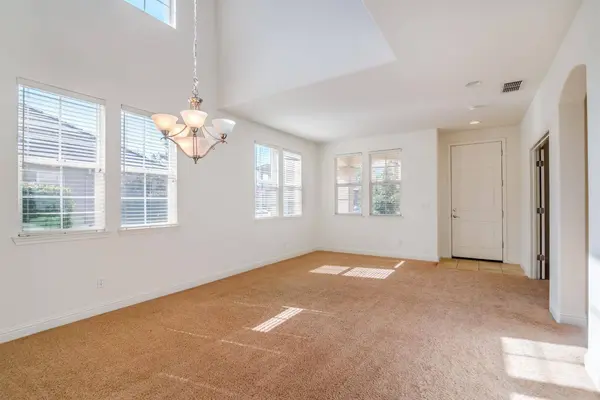 11737 Brook Valley WAY, Rancho Cordova, CA 95742