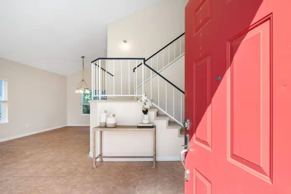 8528 Carlin AVE, Sacramento, CA 95823