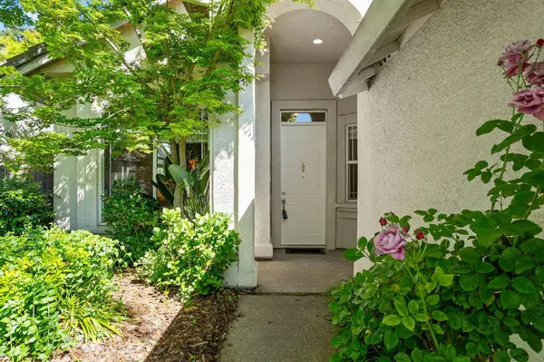 2945 Sierra Mills LN, Sacramento, CA 95864