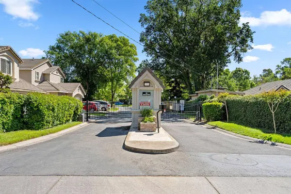 2945 Sierra Mills LN, Sacramento, CA 95864