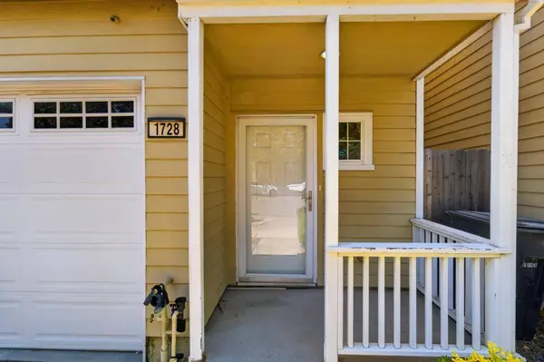 1728 27th ST, Sacramento, CA 95816
