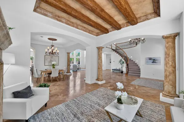 6847 Boa Nova DR, Elk Grove, CA 95757