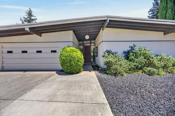 8780 Cheer CT, Elk Grove, CA 95624
