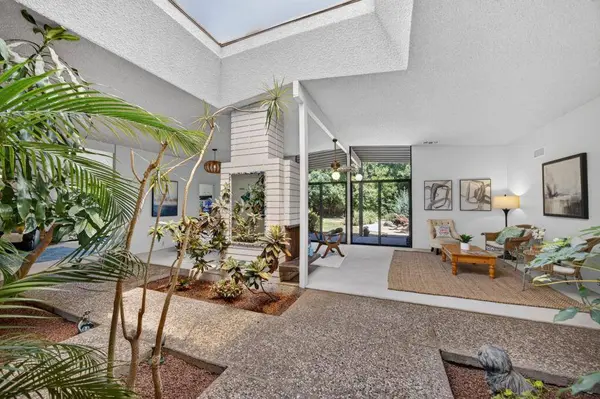8780 Cheer CT, Elk Grove, CA 95624