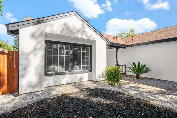 8159 Derbyshire CIR, Sacramento, CA 95828