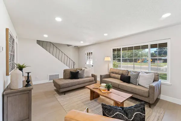 2440 Stansberry WAY, Sacramento, CA 95826