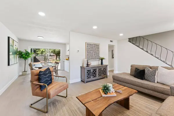 2440 Stansberry WAY, Sacramento, CA 95826