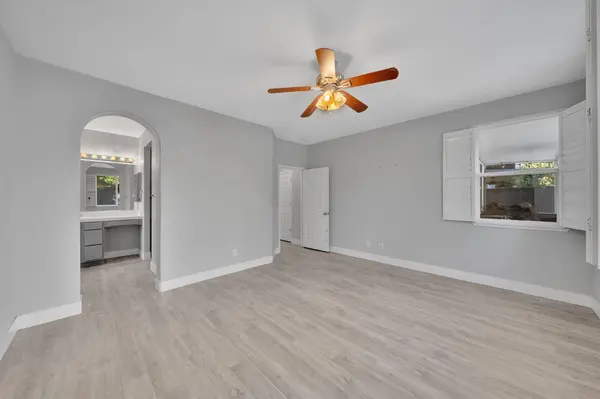 615 Watercolor LN, West Sacramento, CA 95605