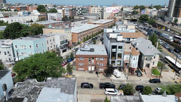 3301 Pleasant Ave, Union City, NJ 07087-7756