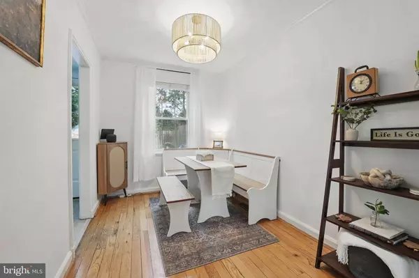 3543 S STAFFORD ST #B, Arlington, VA 22206