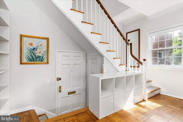 3482 GUNSTON RD, Alexandria, VA 22302