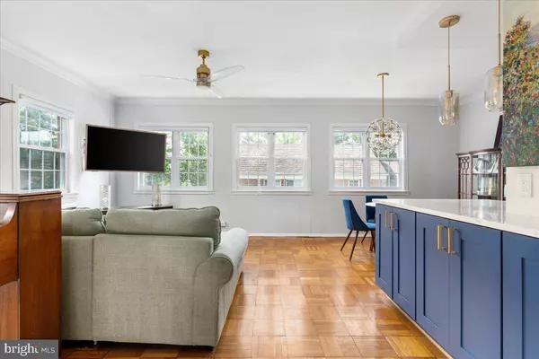 3482 GUNSTON RD, Alexandria, VA 22302