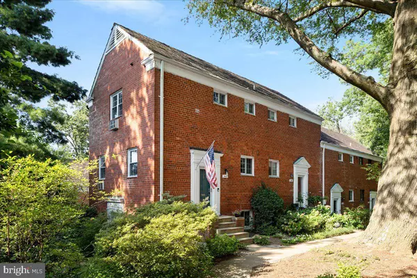 3482 GUNSTON RD, Alexandria, VA 22302