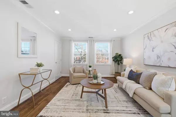 4218 35TH ST S #B1, Arlington, VA 22206