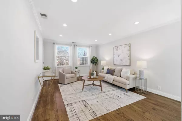 4218 35TH ST S #B1, Arlington, VA 22206