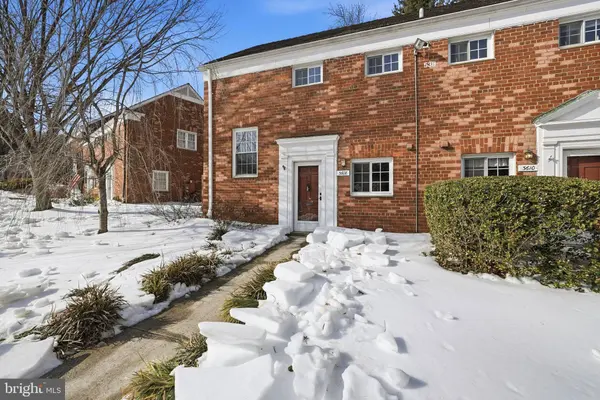 3608 GREENWAY PL, Alexandria, VA 22302