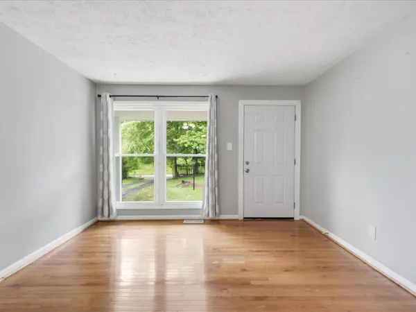 6330 AIRLIE RD, Warrenton, VA 20187