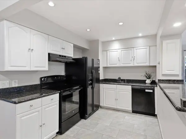 6330 AIRLIE RD, Warrenton, VA 20187