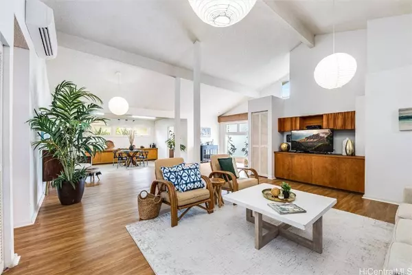 46-185 Haiku RD, Kaneohe, HI 96744