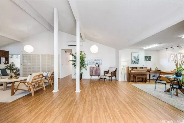 46-185 Haiku RD, Kaneohe, HI 96744