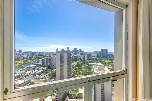 469 Ena RD #2912, Honolulu, HI 96815
