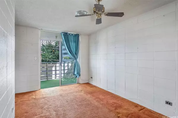 135 Uluniu AVE #301, Honolulu, HI 96815