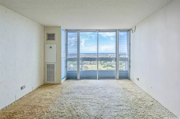 3045 Ala Napuaa PL #1814, Honolulu, HI 96818