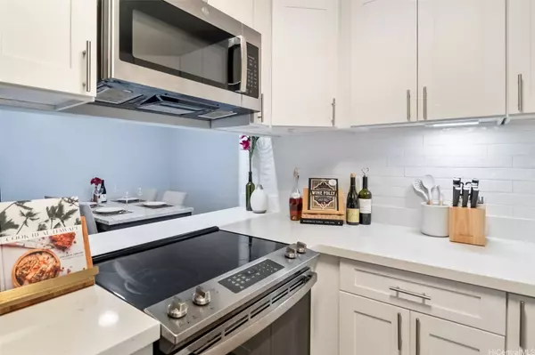 46-78 Emepela PL #I202, Kaneohe, HI 96744