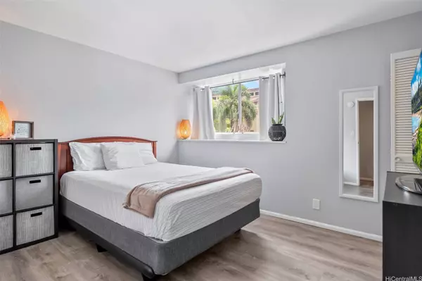 46-78 Emepela PL #I202, Kaneohe, HI 96744