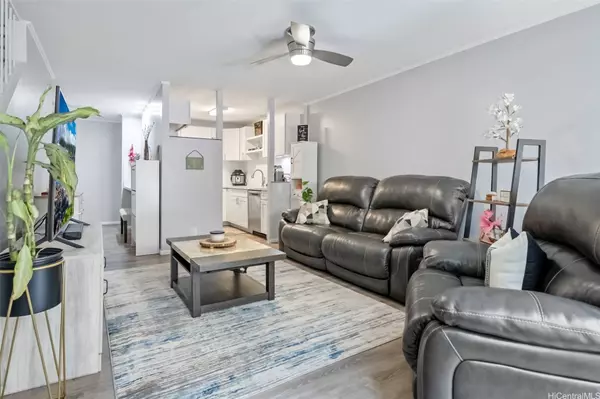 46-78 Emepela PL #I202, Kaneohe, HI 96744