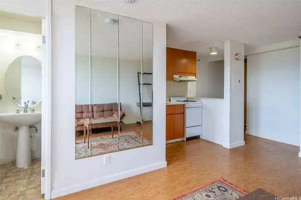 1060 Kamehameha HWY #2308B, Pearl City, HI 96782