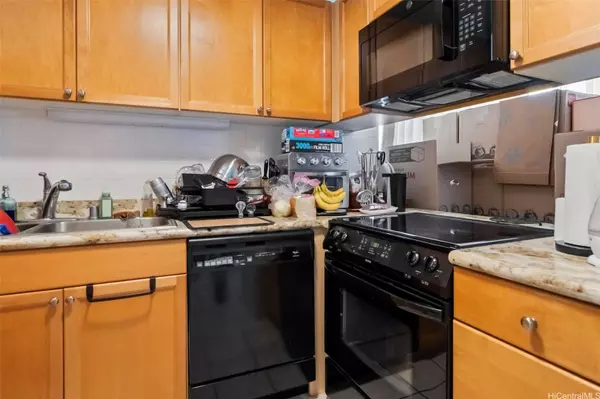 1848 Kahakai DR #2501, Honolulu, HI 96814