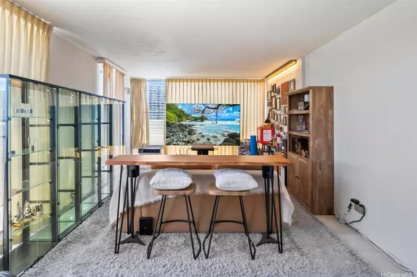 1848 Kahakai DR #2501, Honolulu, HI 96814