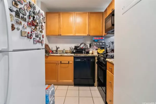 1848 Kahakai DR #2501, Honolulu, HI 96814