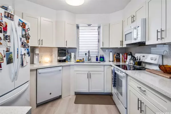 1848 Kahakai DR #2502, Honolulu, HI 96814