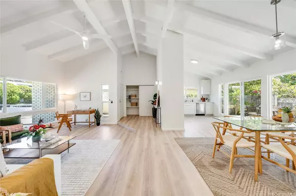 1162 Honokahua ST, Honolulu, HI 96825