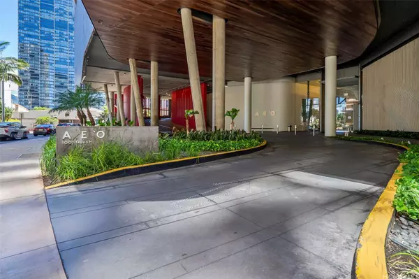 1001 Queen ST #1711, Honolulu, HI 96814