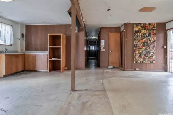 1526 Amelia ST, Honolulu, HI 96819