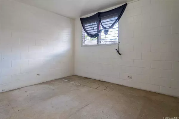 1526 Amelia ST, Honolulu, HI 96819