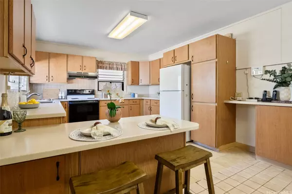 91-1362 Renton RD, Ewa Beach, HI 96706