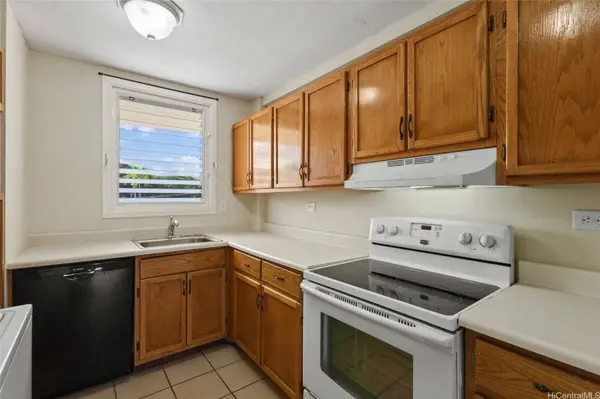 14 Aulike ST #306, Kailua, HI 96734