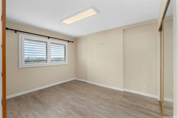 14 Aulike ST #806, Kailua, HI 96734