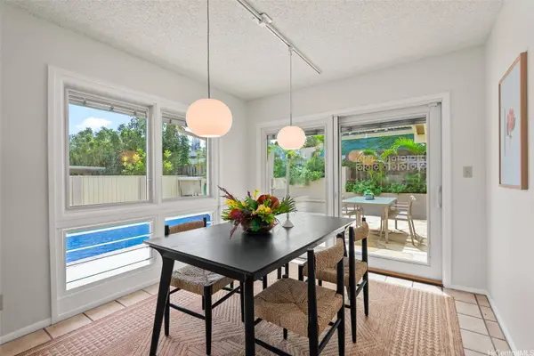 46-248 Kapea PL, Kaneohe, HI 96744