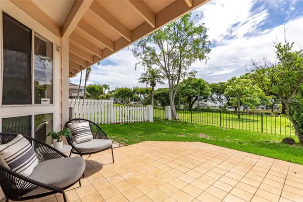 94-835 Lumiauau ST #K105, Waipahu, HI 96797