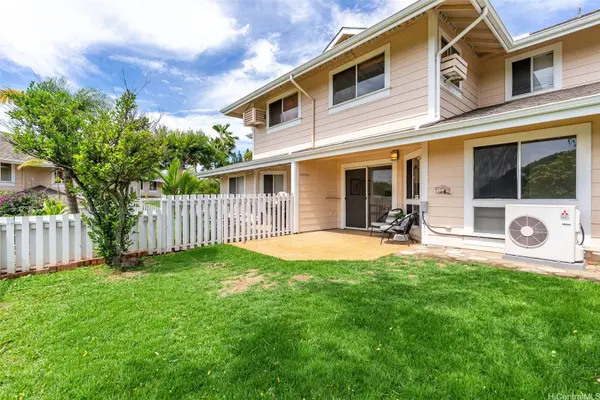 94-835 Lumiauau ST #K105, Waipahu, HI 96797