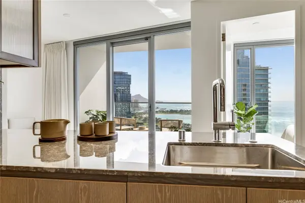 1000 Auahi ST #3106, Honolulu, HI 96814